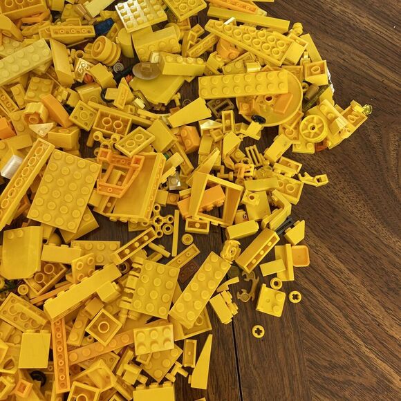 Lego Lot 2+ Pounds Yellow Parts Pieces Plates Bricks Minecraft City Star Wars - Picture 13 of 16